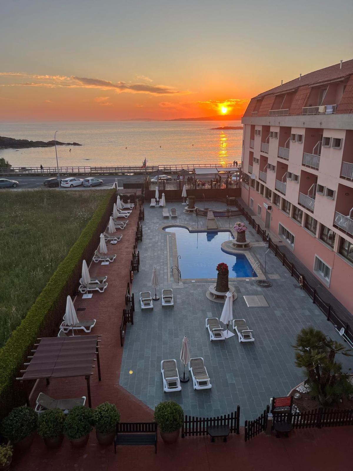 Hotel La Lanzada Playa de la Lanzada ภายนอก รูปภาพ